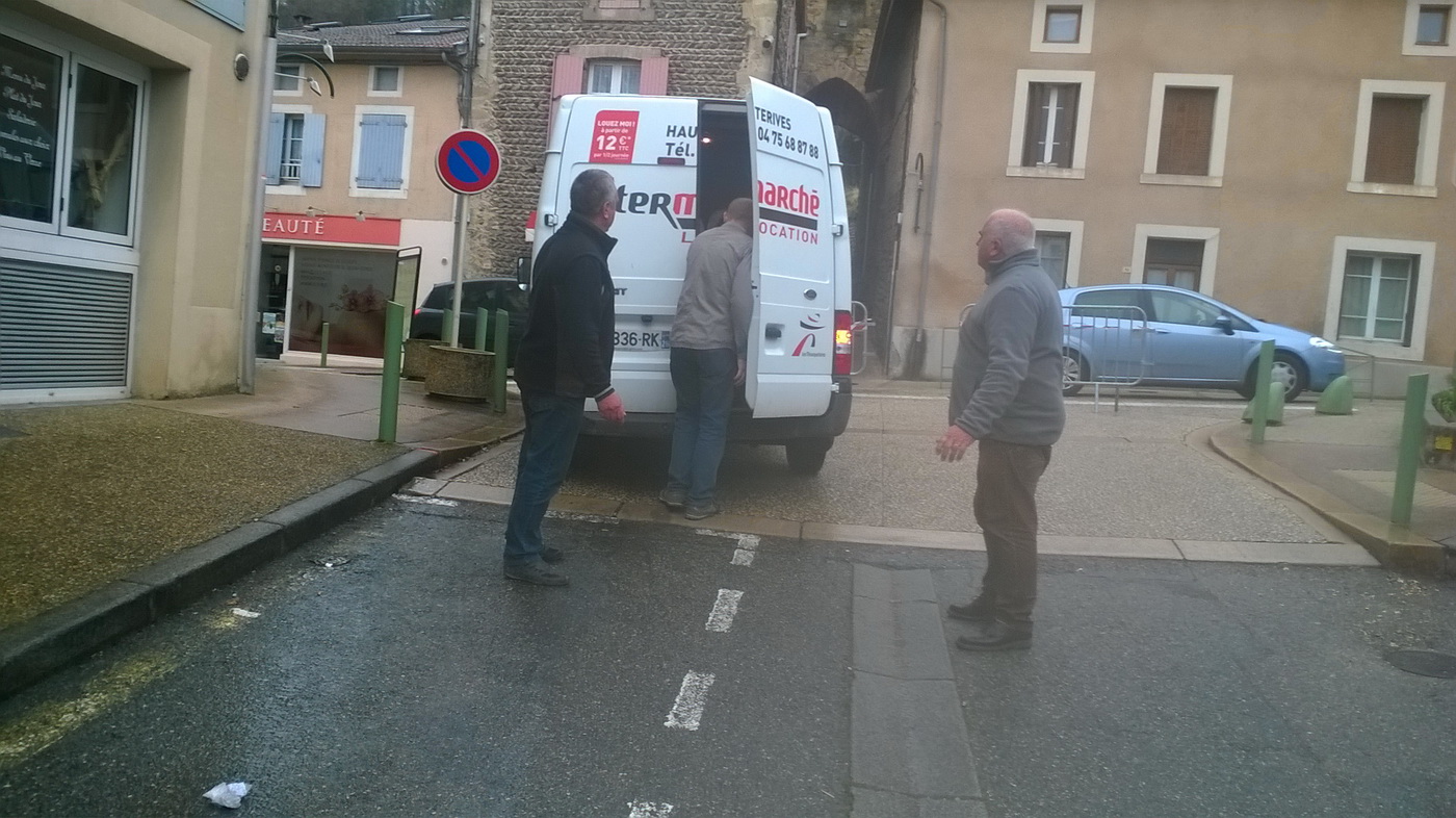 qu'est ce qui ce cache dans le camion