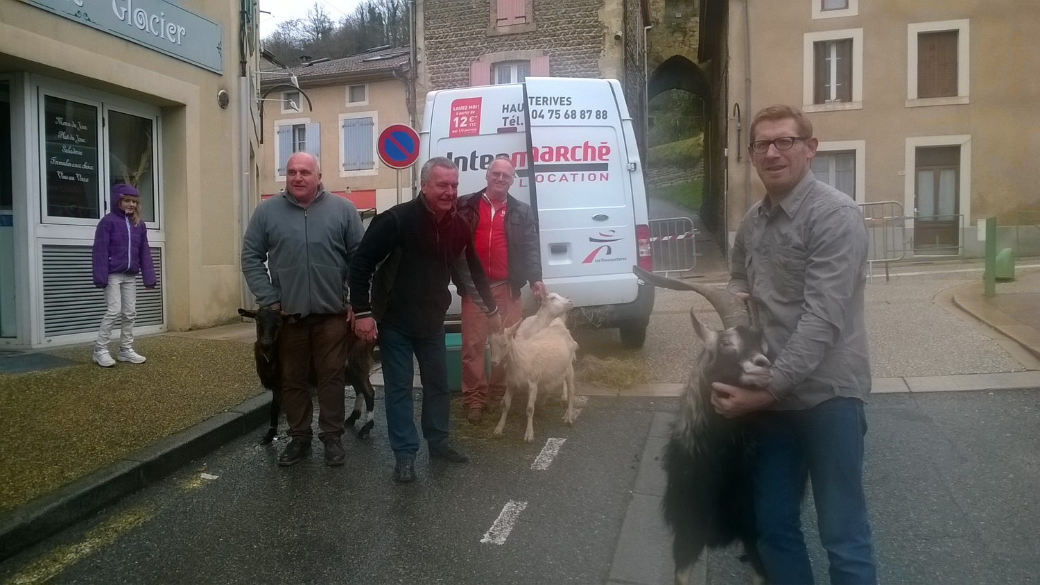 chacun sa chévre et son bouc