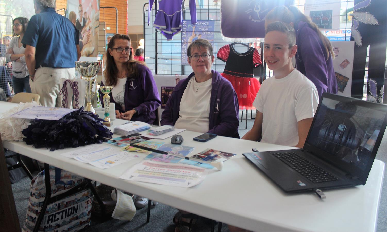 Twiring baton et majorettes les Dauphines