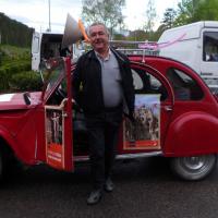 la voiture relai musique et pub de notre ami André