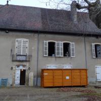 le chateau - porte et fenêtres ouvertes