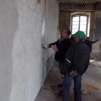 en action, rénovation des murs